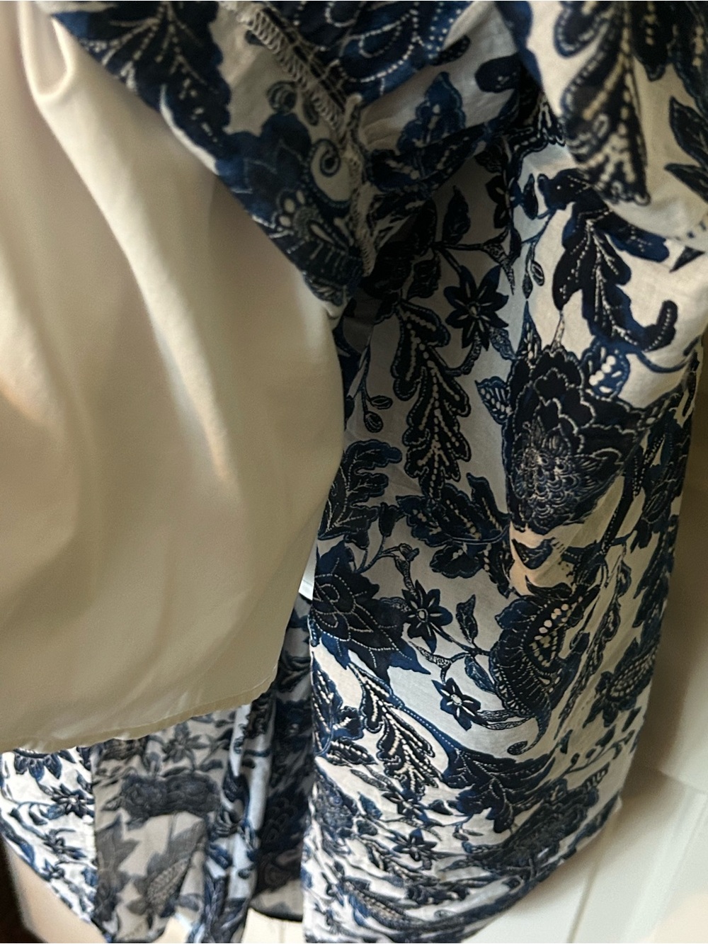 Tommy Hilfiger White Maxi Dress with Navy Floral Print - Picture 6 of 7